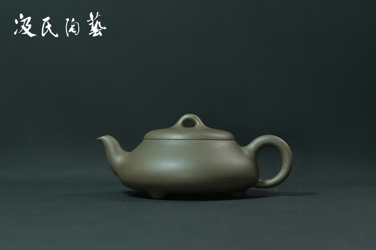 ������ʯư����ҶΣ�